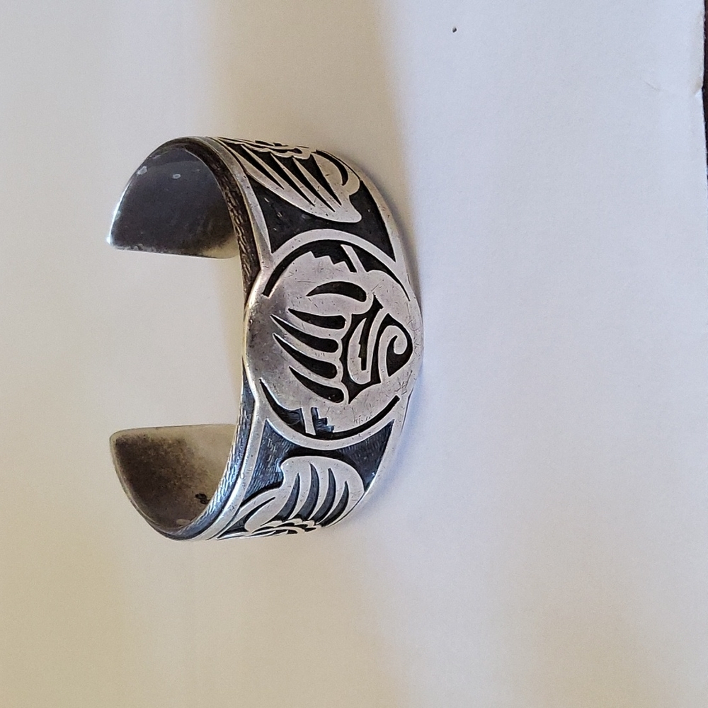 Vintage HOPI Native American hand made sterling cuff bracelet 6.5" - 7" size